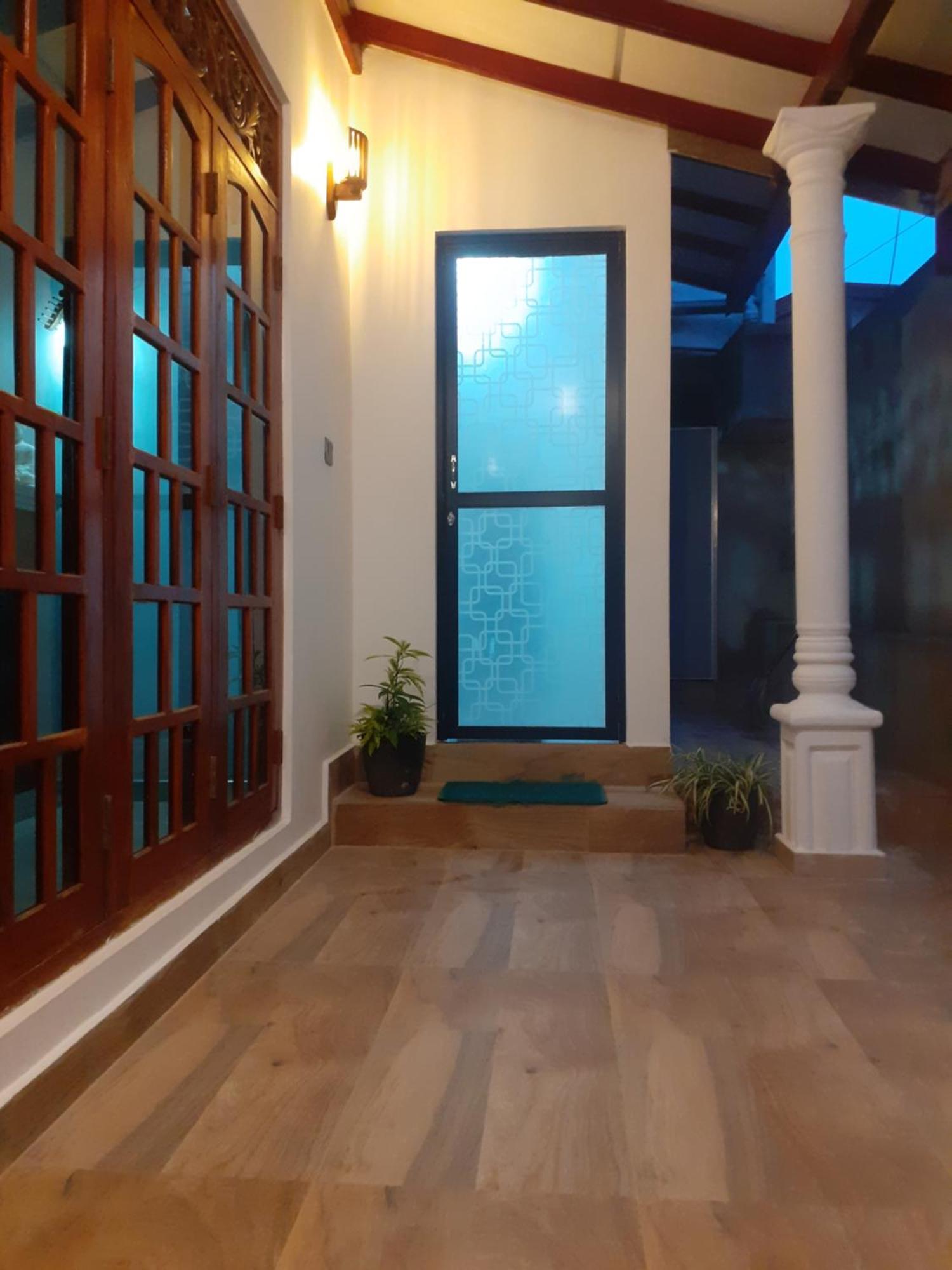 Bisandu Guesthouse Mirissa Room photo